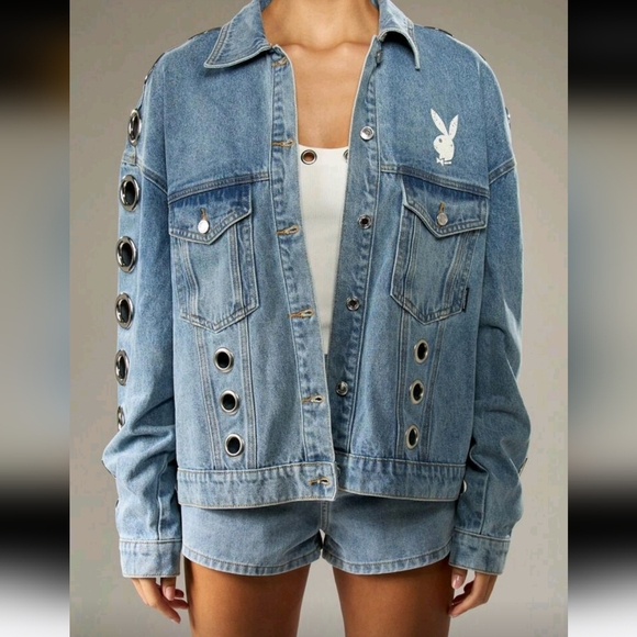 Denim Jacket Medium Wash Metal Eyelets Oversized Trucker Jeans Jacket - Picture 1 of 4